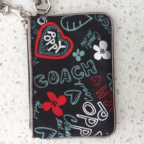 Coach Poppy Graffiti Wristlet Rare Print 2010 - Picture 6 of 11